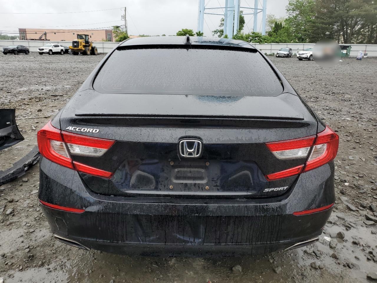 1HGCV1F39JA267978 HONDA ACCORD 2018