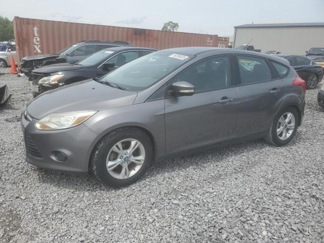 Hatchbacks FORD FOCUS 2014 Gray