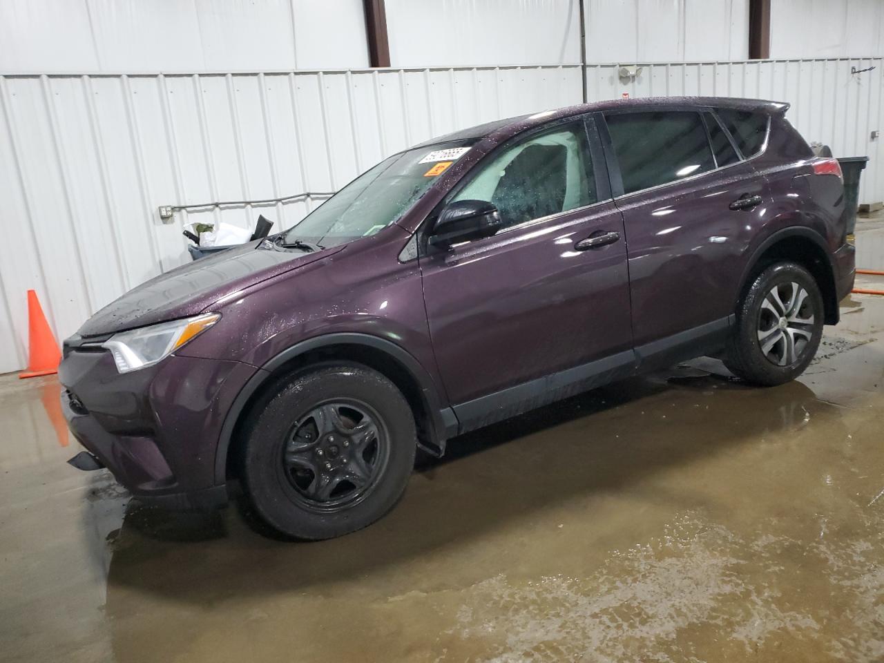 2018 Toyota Rav4 Le zu verkaufen in West Mifflin, PA - Front End