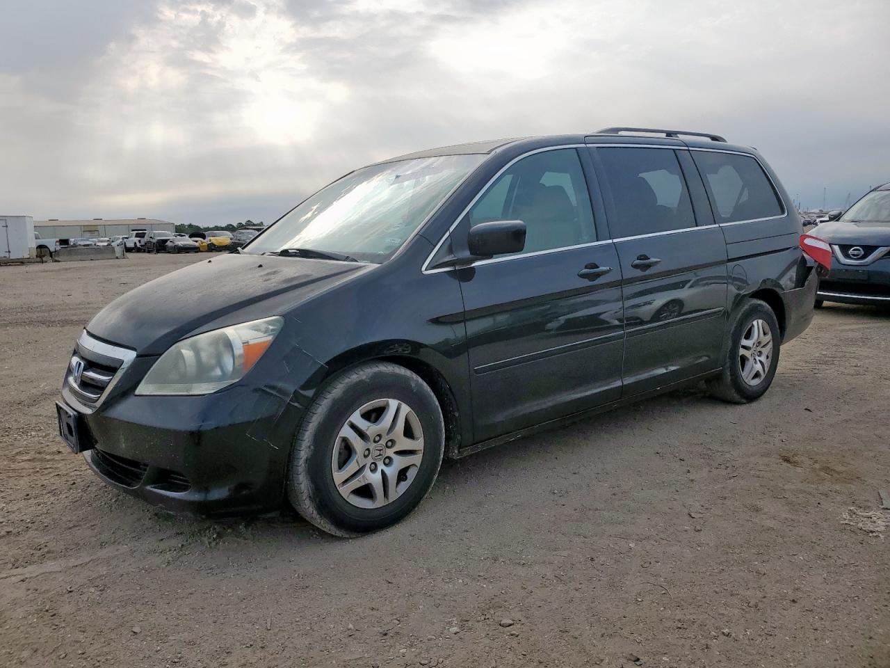 2007 Honda Odyssey Exl for Sale in Houston, TX - Rear End