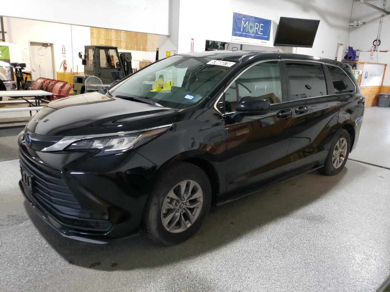 2022 Toyota Sienna Le