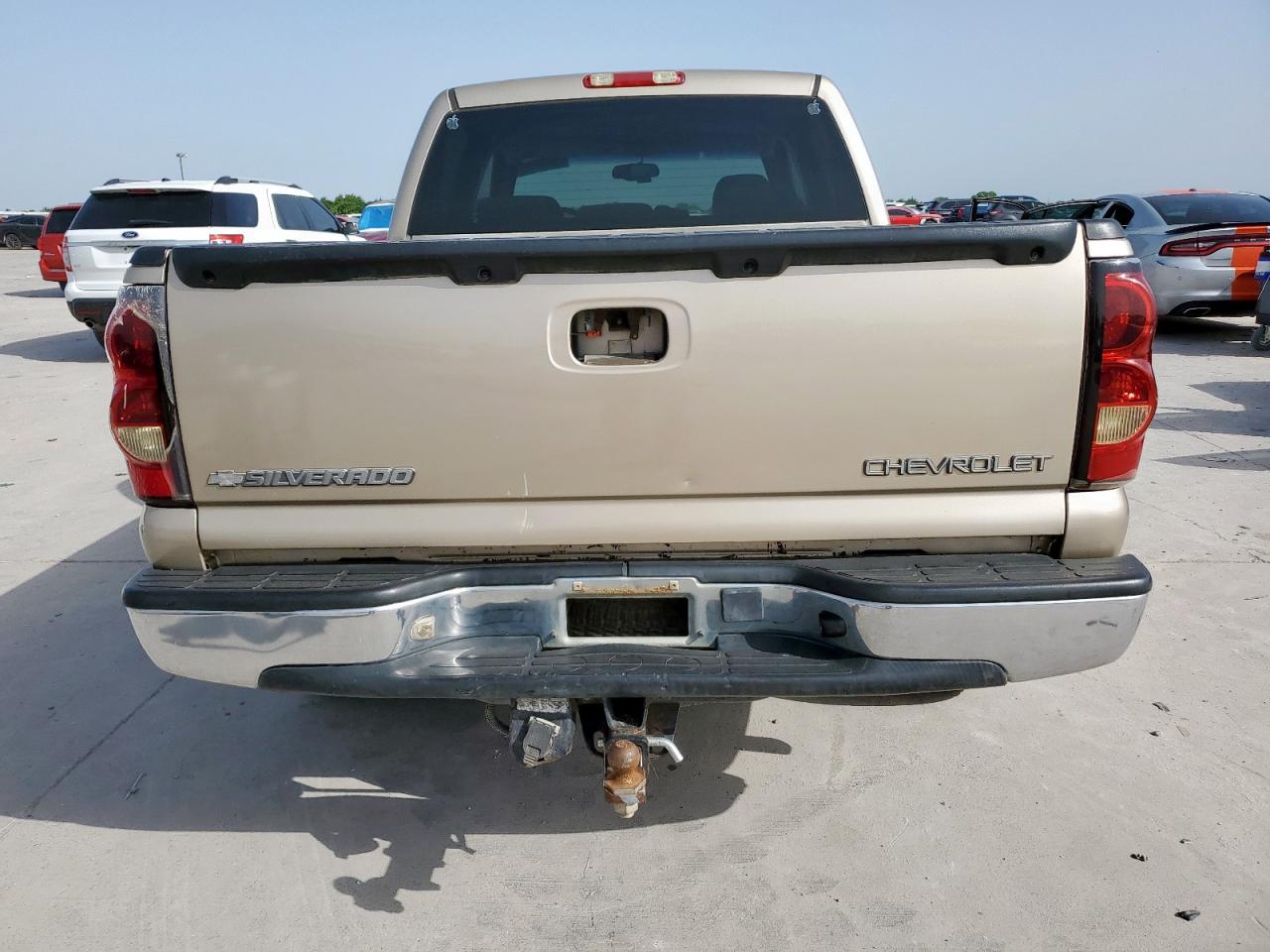 2004 Chevrolet Silverado C1500 VIN: 2GCEC13T241283830 Lot: 56698305