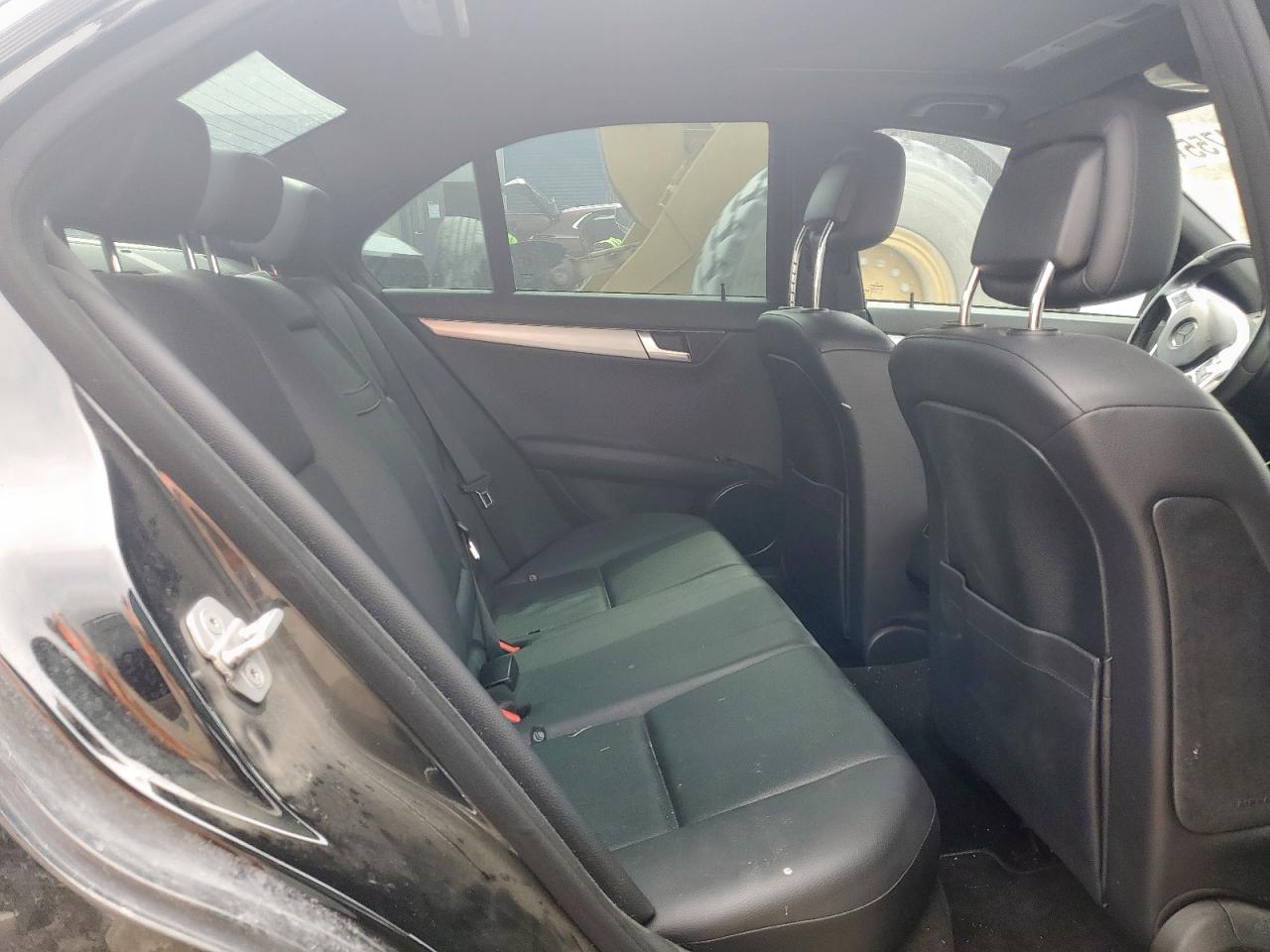 2012 Mercedes-Benz C 250 VIN: WDDGF4HB5CR193035 Lot: 57394755