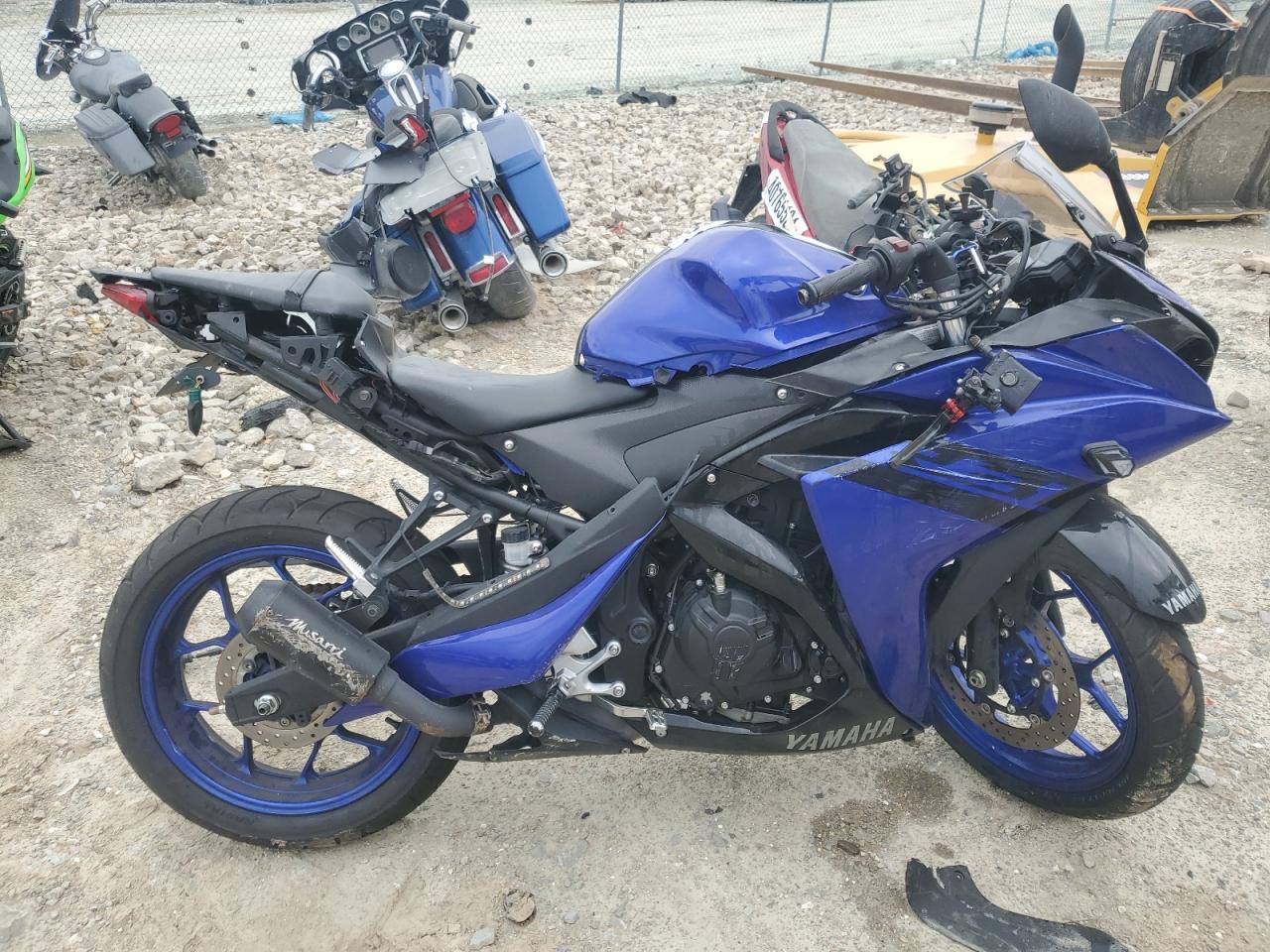 2018 Yamaha Yzfr3 за продажба в Columbia, MO - All Over