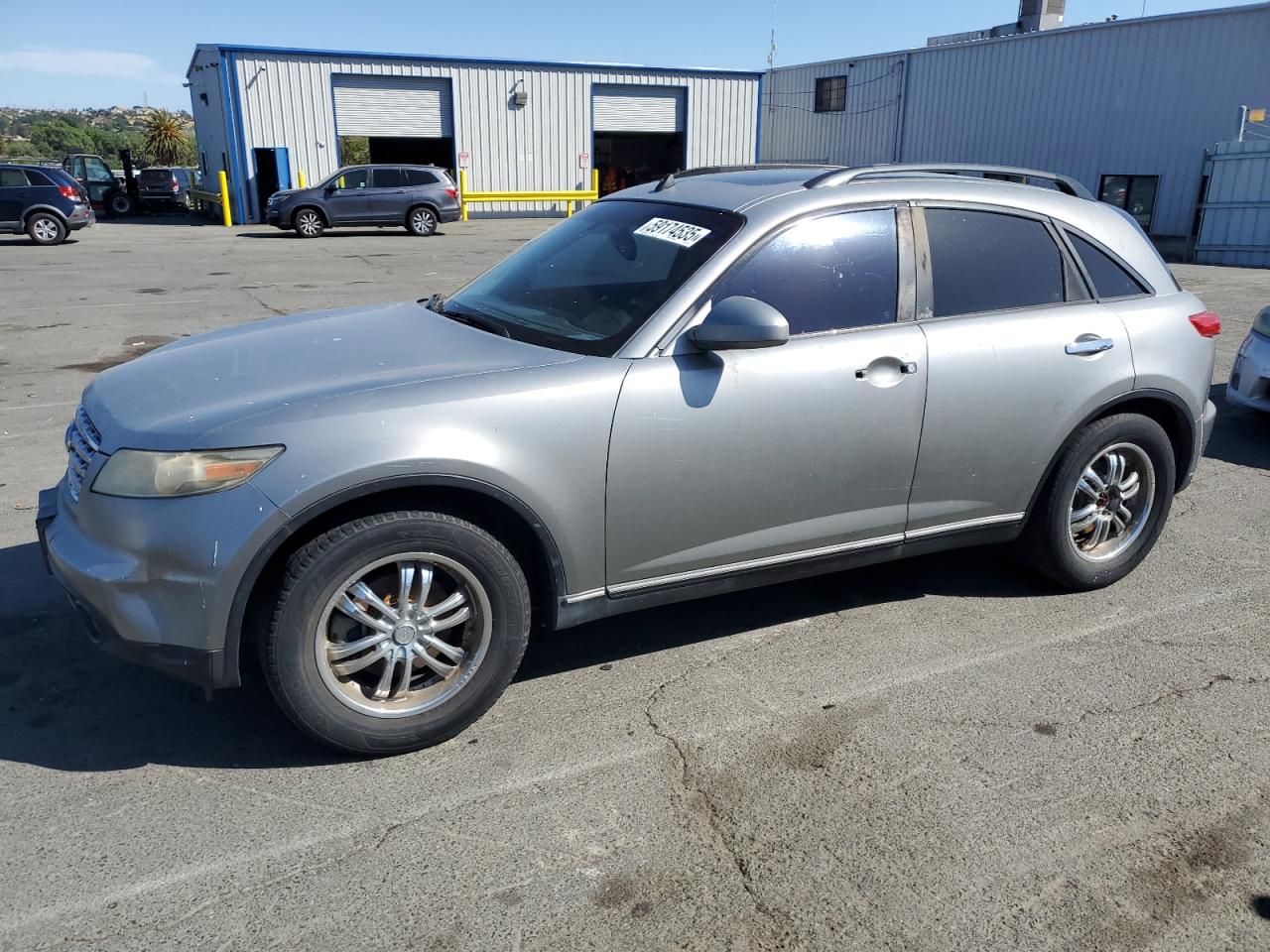 2005 Infiniti Fx35