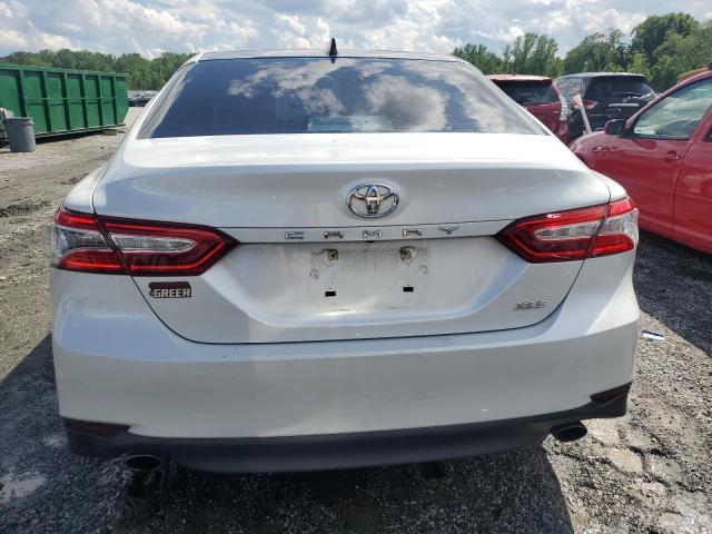  TOYOTA CAMRY 2019 Biały