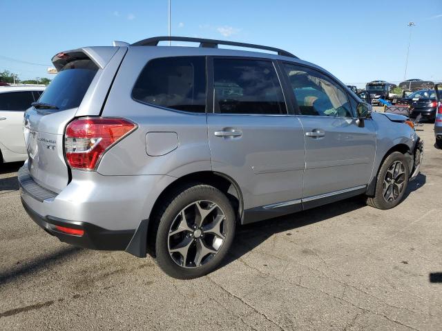  SUBARU FORESTER 2016 Серебристый