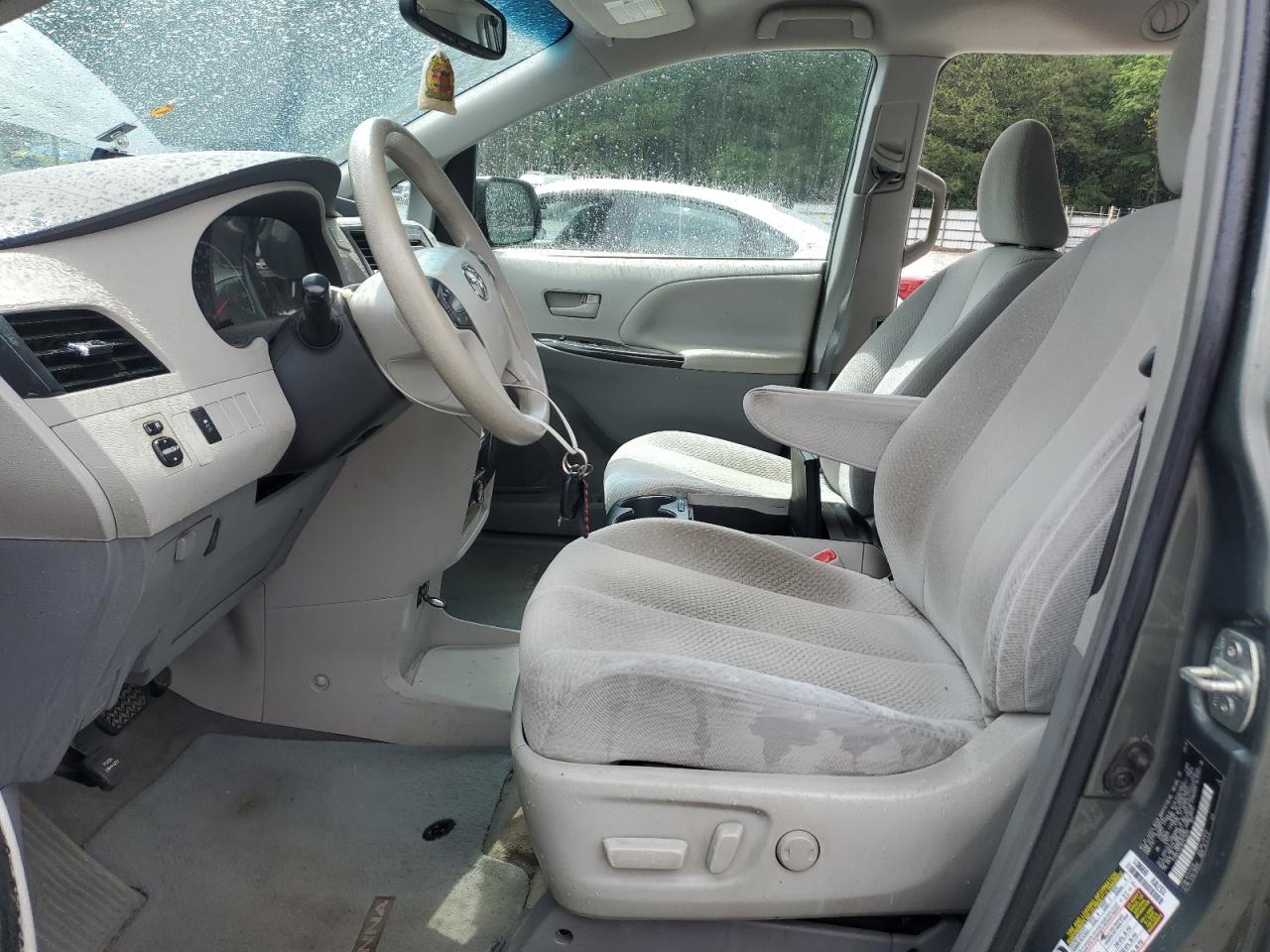 2014 Toyota Sienna Le VIN: 5TDKK3DC3ES475493 Lot: 56949585