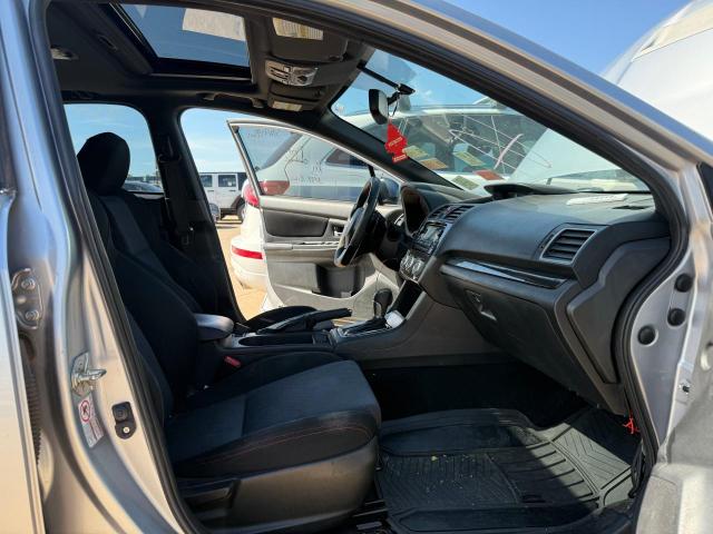 Sedans SUBARU WRX 2015 Srebrny