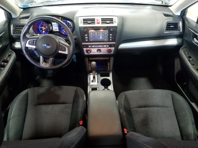  SUBARU OUTBACK 2017 Granatowy