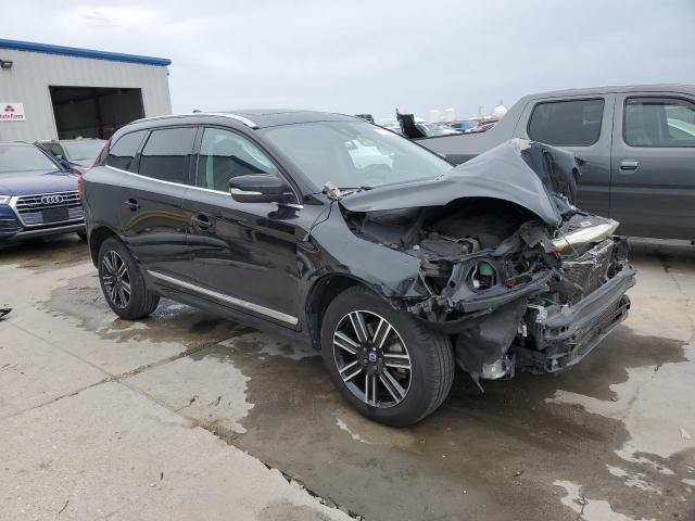  VOLVO XC60 2017 Черный