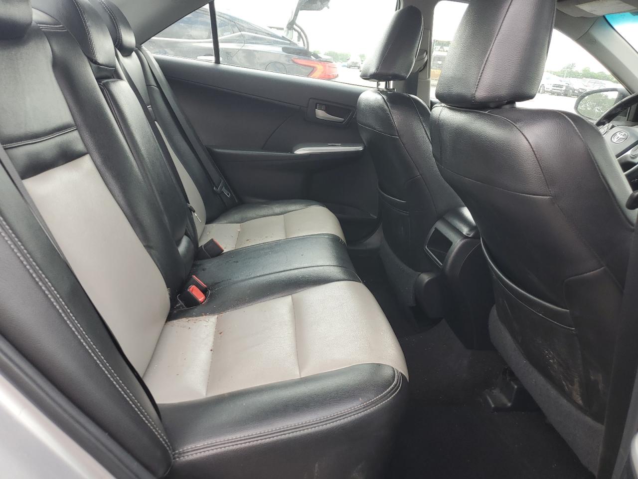 2014 Toyota Camry L VIN: 4T1BF1FK4EU810300 Lot: 56697645