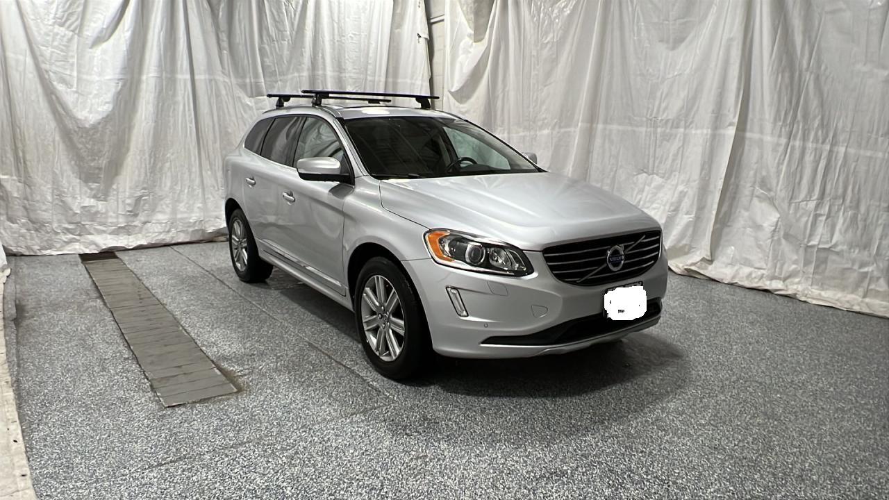 2017 Volvo Xc60 T5 Inscription for Sale in Elgin, IL - Damage History
