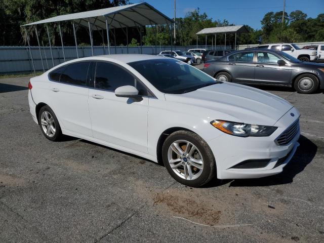  FORD FUSION 2018 Белый