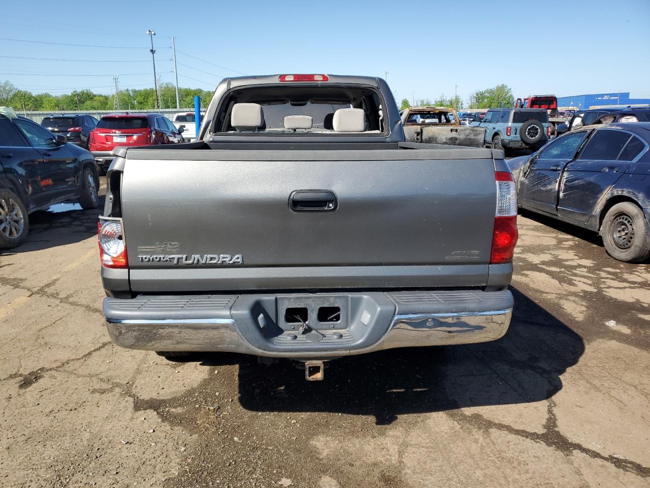 2004 Toyota Tundra Double Cab Sr5 VIN: 5TBDT44174S446029 Lot: 56706105