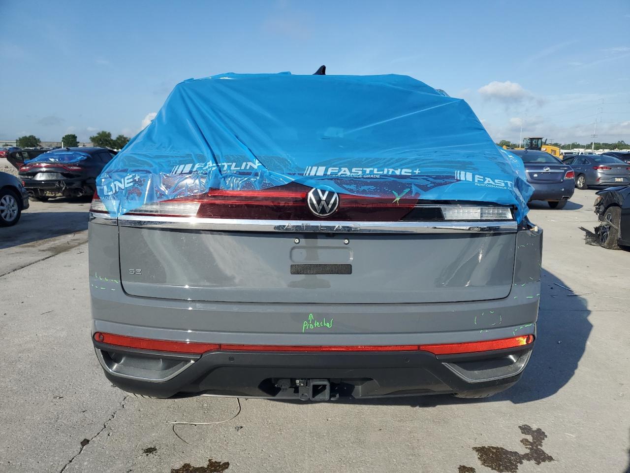 2024 Volkswagen Atlas Cross Sport Se VIN: 1V2WE2CA2RC262320 Lot: 57114235