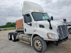 2014 Freightliner Cascadia 113 Semi Truck for Sale in Wilmer, TX - Front End