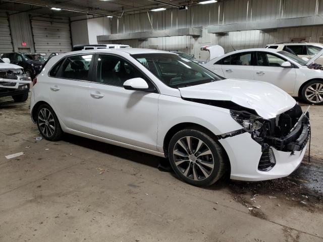  HYUNDAI ELANTRA 2018 Biały
