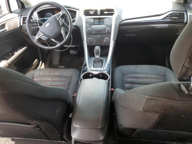 Sedans FORD FUSION 2015 Srebrny