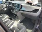 2015 Toyota Sienna Xle for Sale in Chicago Heights, IL - Front End