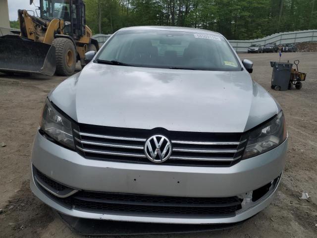  VOLKSWAGEN PASSAT 2013 Silver