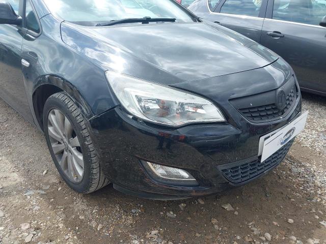 2010 VAUXHALL ASTRA EXCL