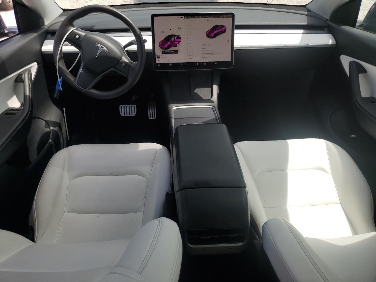 2022 Tesla Model Y VIN: 7SAYGDEF8NF465334 Lot: 58889255