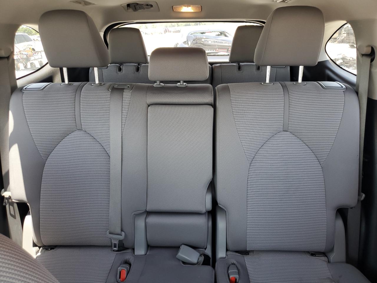 2021 Toyota Highlander L VIN: 5TDZZRAH5MS086026 Lot: 57202535