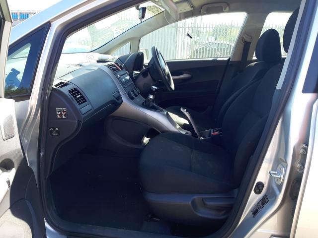 2008 TOYOTA AURIS T2 V