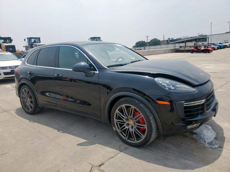  PORSCHE CAYENNE 2016 Черный