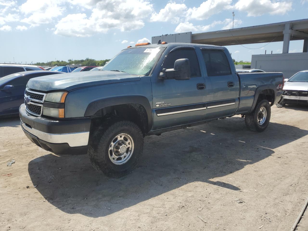 2007 Chevrolet Silverado K2500 Heavy Duty for Sale in West Palm Beach, FL - Burn - Engine
