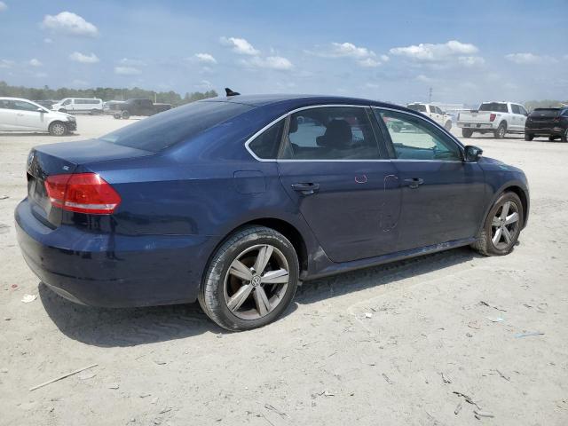  VOLKSWAGEN PASSAT 2013 Синий