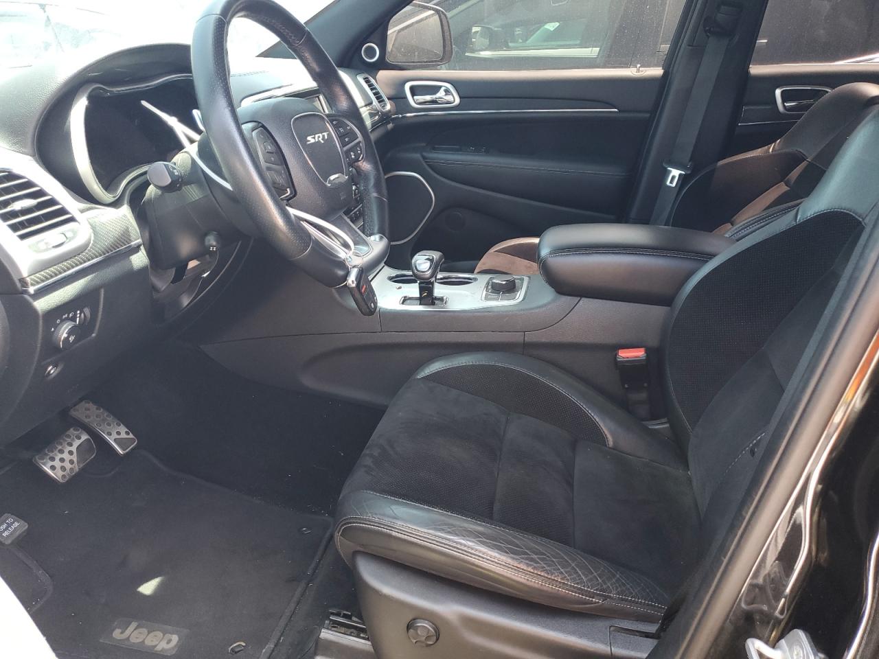 2014 Jeep Grand Cherokee - Image 7