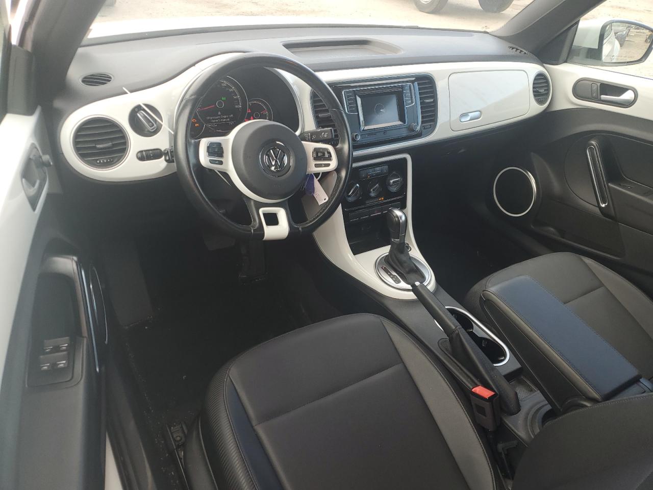 2018 Volkswagen Beetle S VIN: 3VW5DAATXJM514636 Lot: 56629085