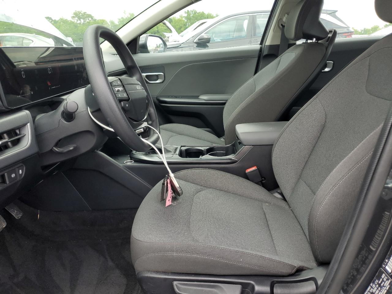 2025 Kia K4 Lx VIN: 3KPFT4DE2SE025698 Lot: 56362955
