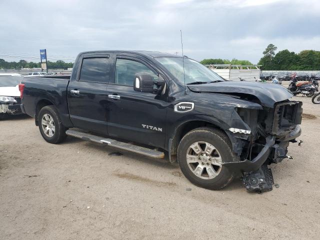  NISSAN TITAN 2017 Чорний