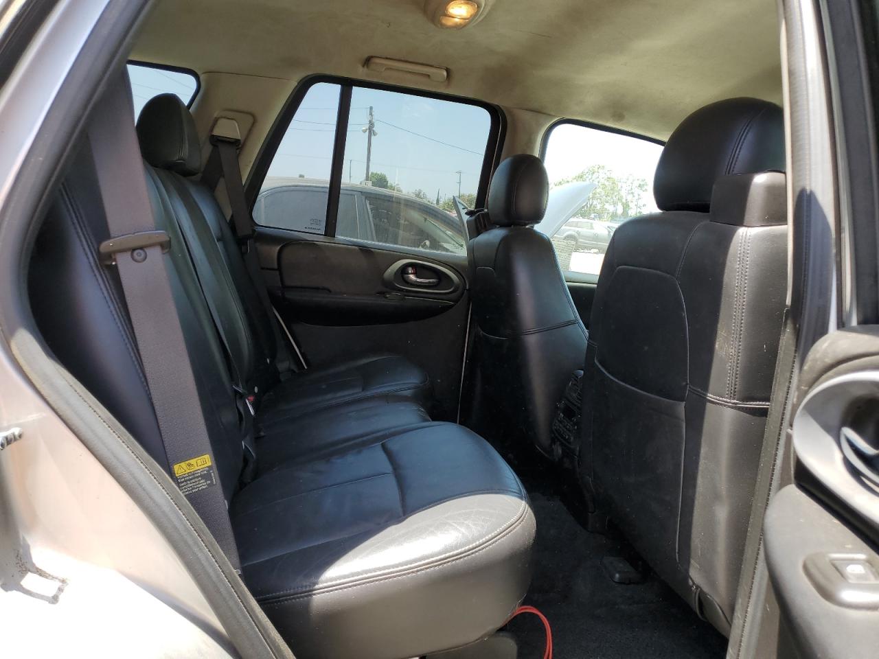 2005 Chevrolet Trailblazer Ls VIN: 1GNDS13SX52128389 Lot: 57322805
