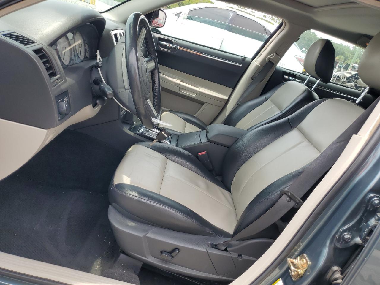 2006 Chrysler 300 Touring VIN: 2C3KA53G16H282265 Lot: 56108505