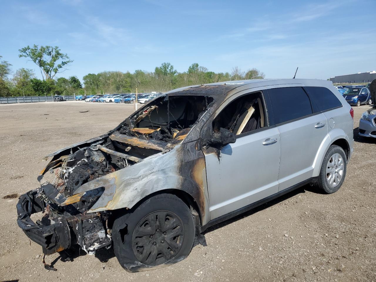 2014 Dodge Journey Se იყიდება Des Moines-ში, IA - Burn - Engine