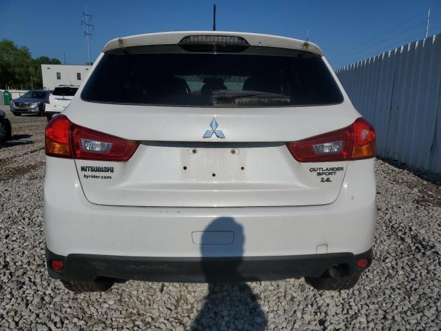  MITSUBISHI OUTLANDER 2015 White