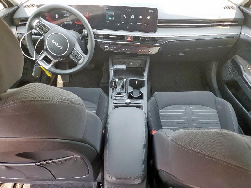 KIA K5 2025 Белы