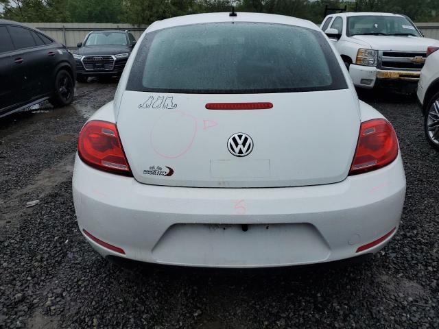  VOLKSWAGEN BEETLE 2015 Белый