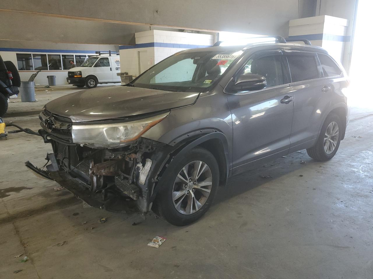 Sandston, VA에서 판매 중인 2015 Toyota Highlander Xle - Front End