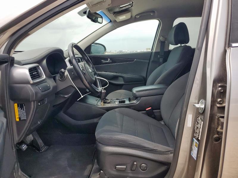  KIA SORENTO 2016 Колір засмаги