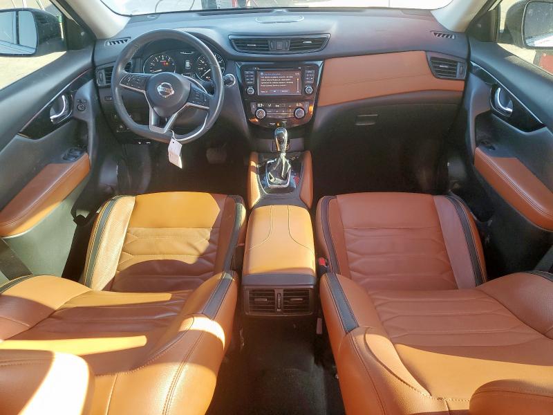  NISSAN ROGUE 2017 Білий