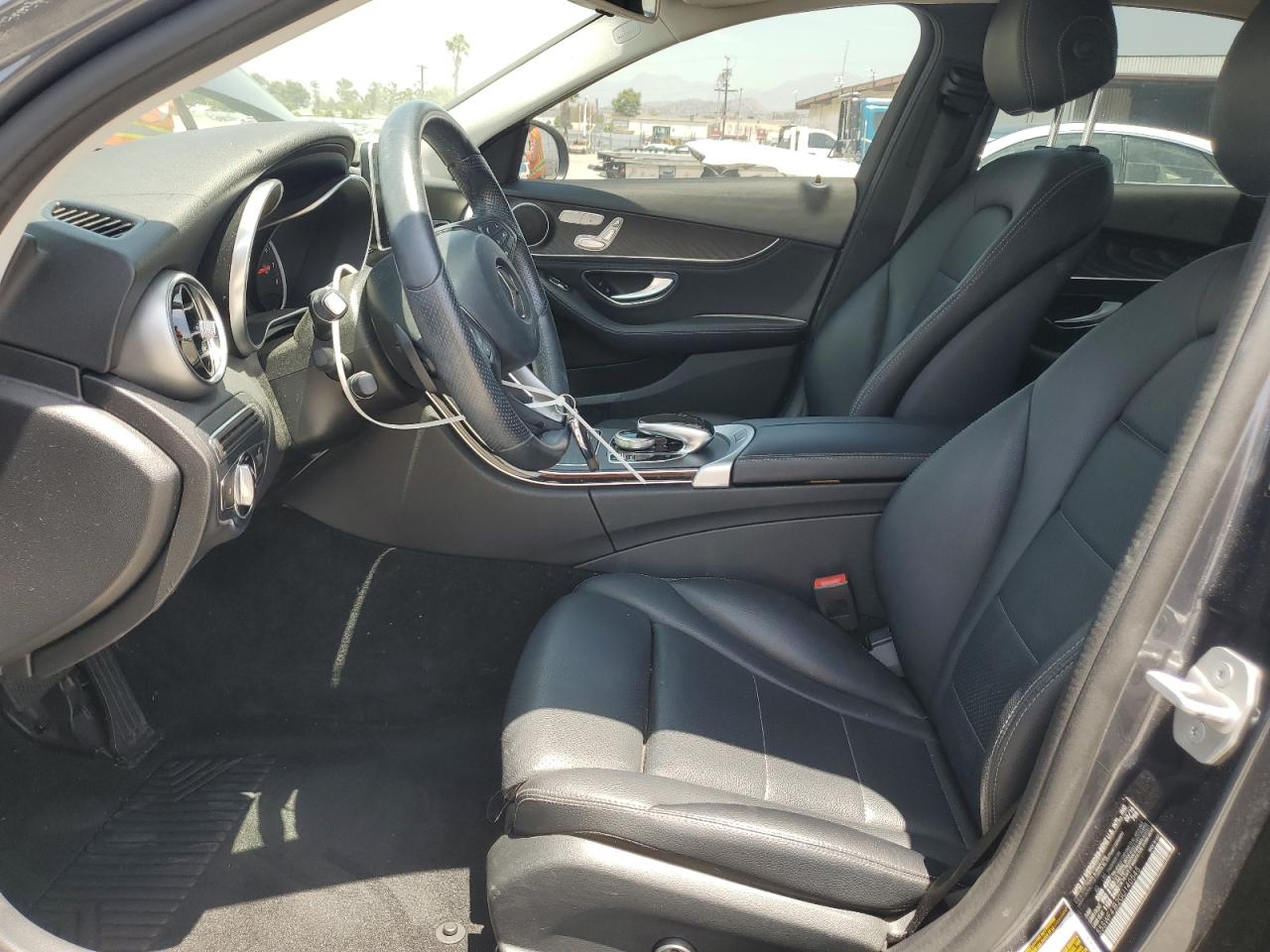 2016 Mercedes-Benz C 300 VIN: 55SWF4JB2GU140545 Lot: 57523035