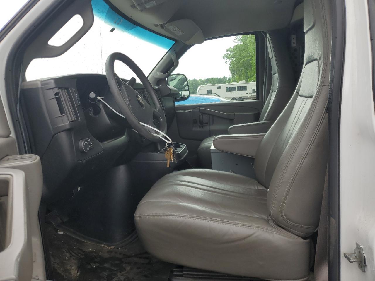 2017 Chevrolet Express G2500 VIN: 1GCWGAFFXH1349941 Lot: 56697665