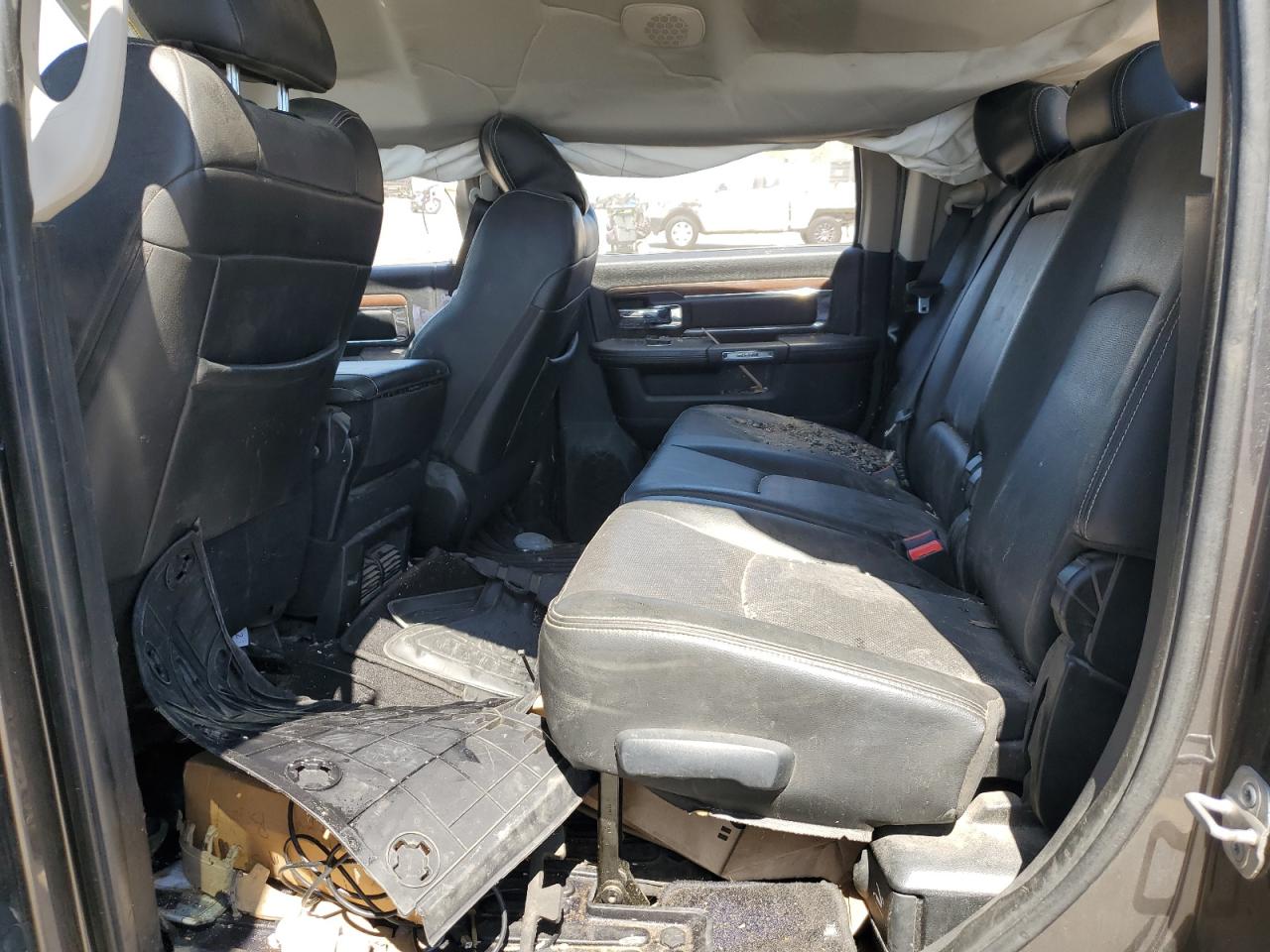 2014 Ram 2500 Laramie VIN: 3C6UR5NL2EG175447 Lot: 56122015