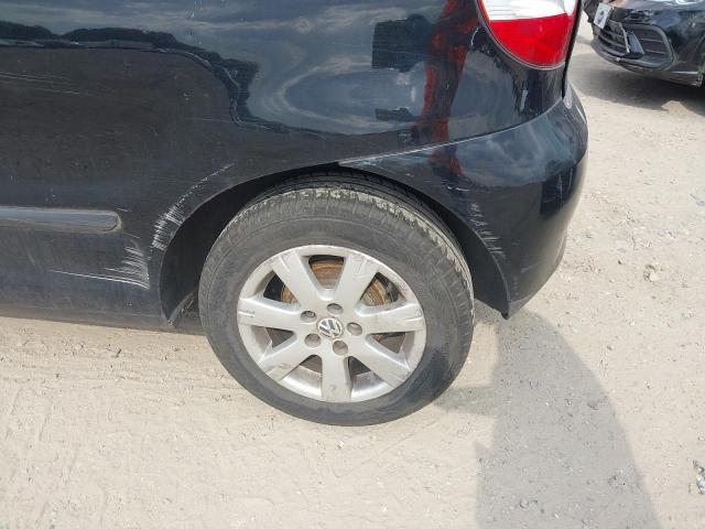 2009 VOLKSWAGEN URBAN FOX