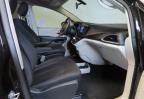 2018 Chrysler Pacifica Lx იყიდება Wilmington-ში, CA - All Over